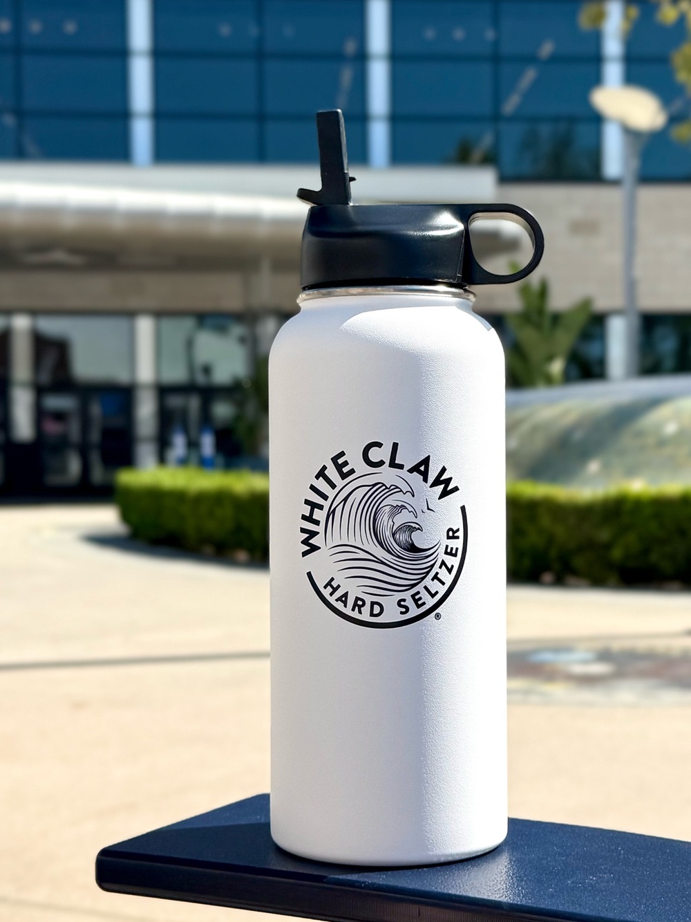 White Claw Stainless Steel Insulated Water Bottle | New w/ Straw Lid & Straw